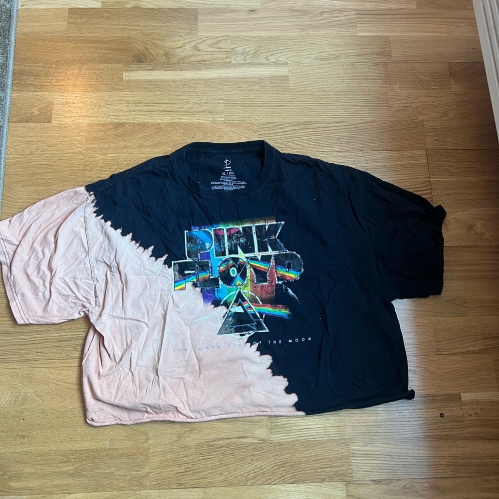 PINK FLOYD BLEACH DYED CROPPED TEE